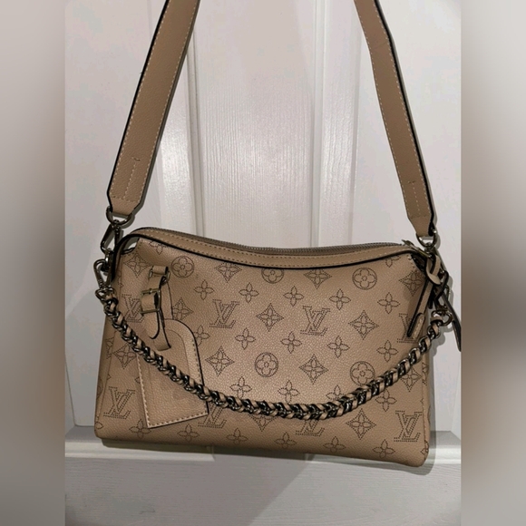 Beige Fashion Bag - Picture 2 of 3